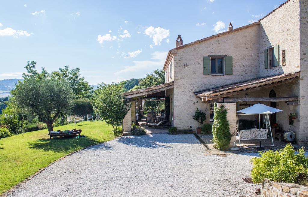 Poggio Dei Prugnoli Bed and Breakfast Tavoleto Εξωτερικό φωτογραφία